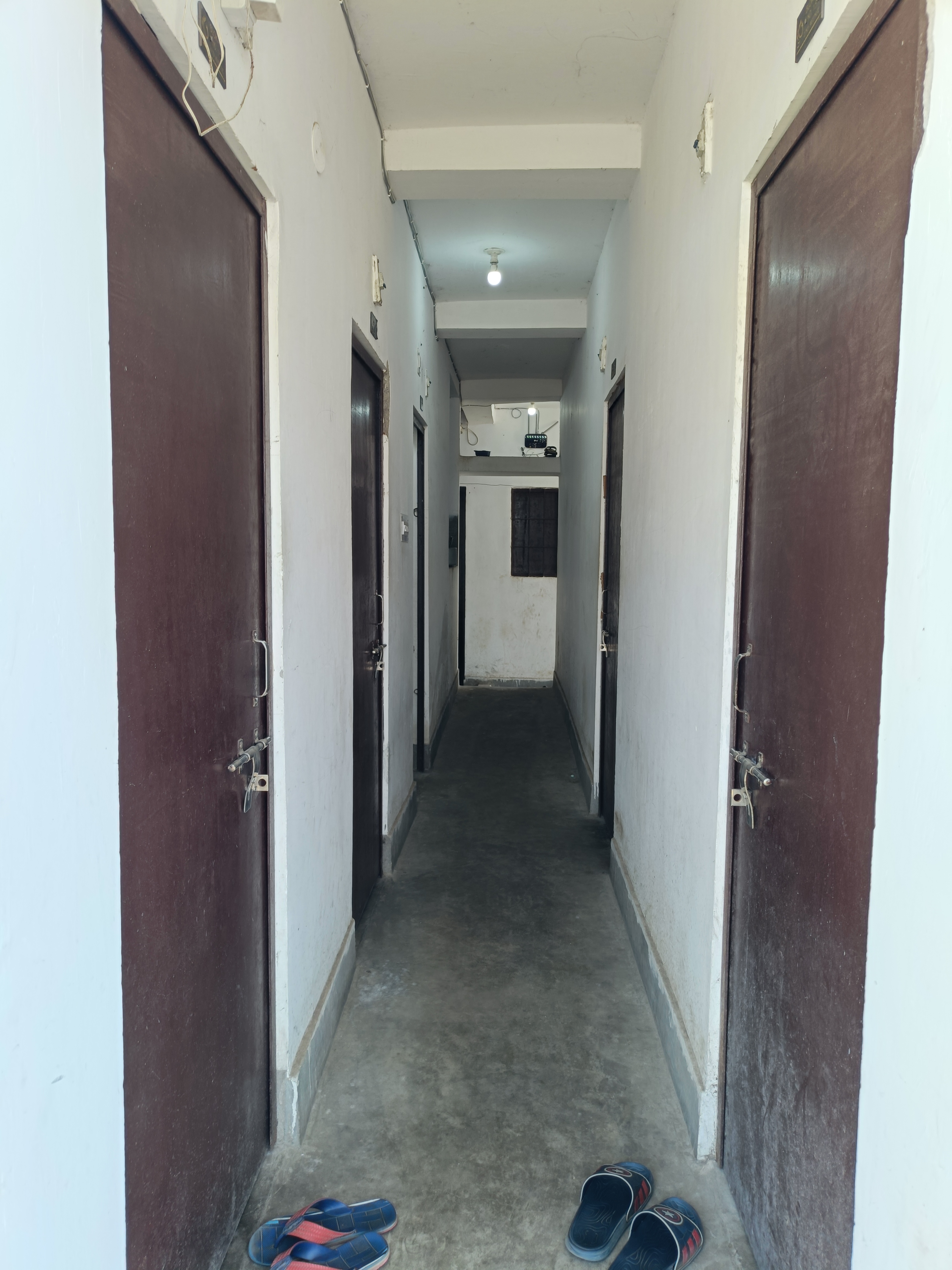 Single Room for Boys in korrah chowk