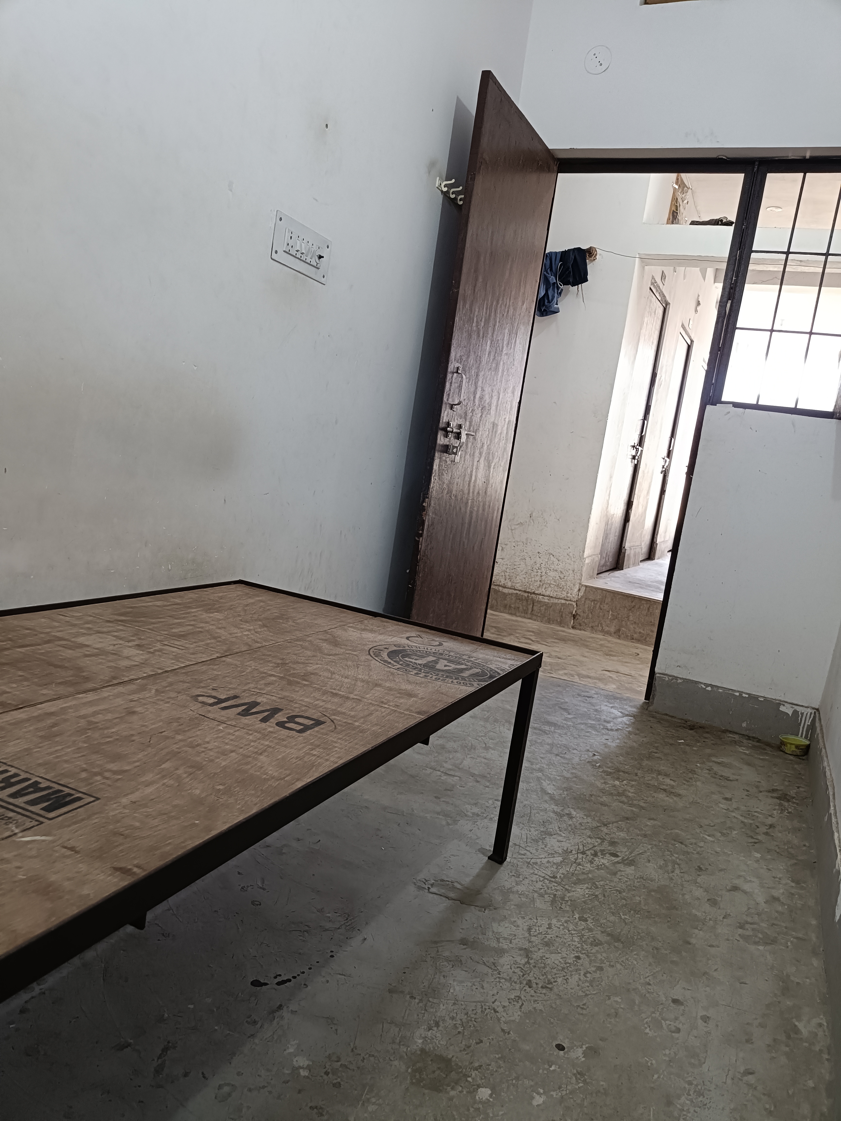 Single Room for Boys in korrah chowk